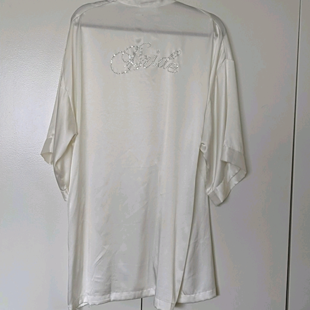 VS Bride Robe